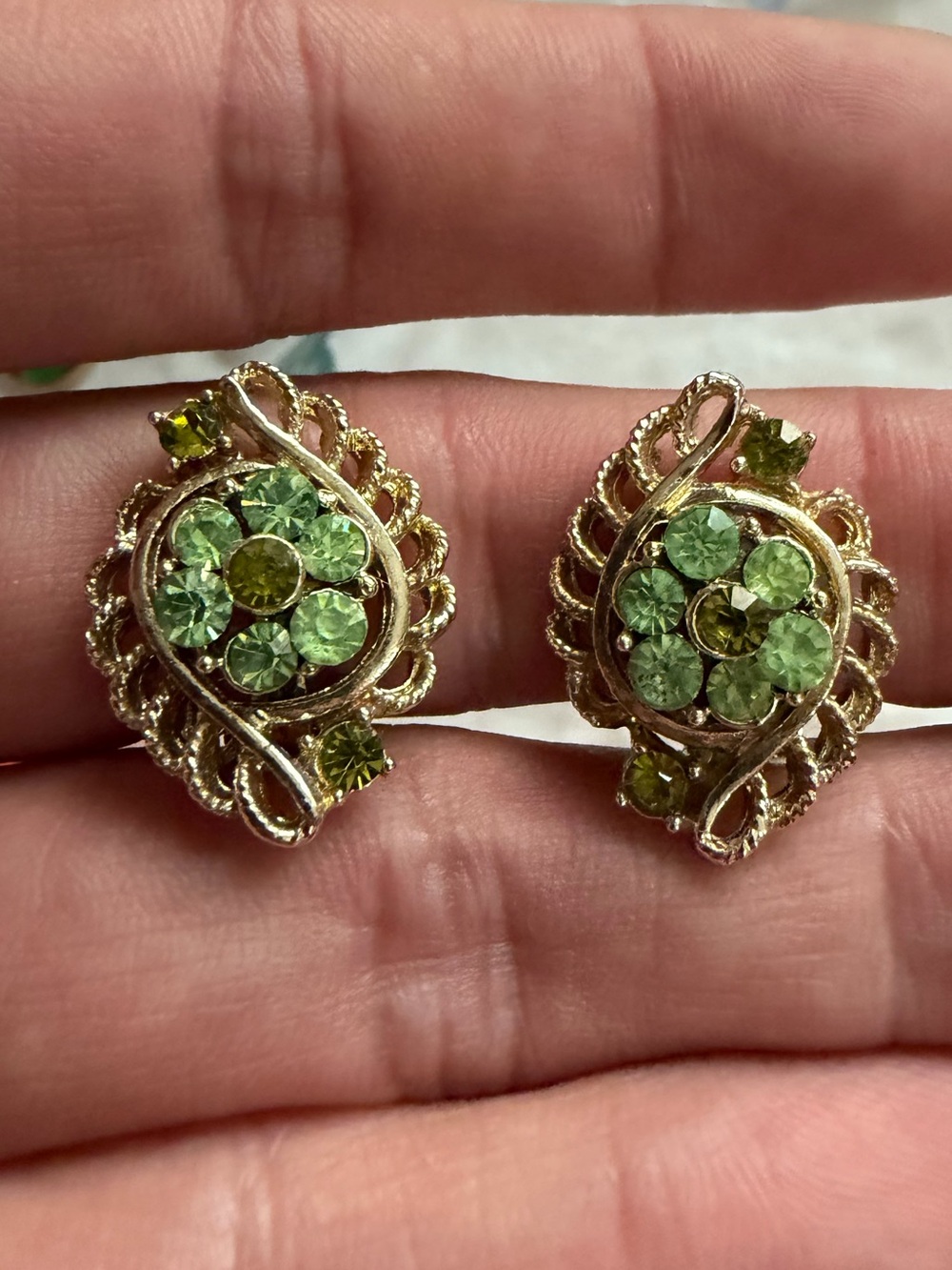 Vintage Coro Gold-Tone Green Rhinestone Clip On Earrings